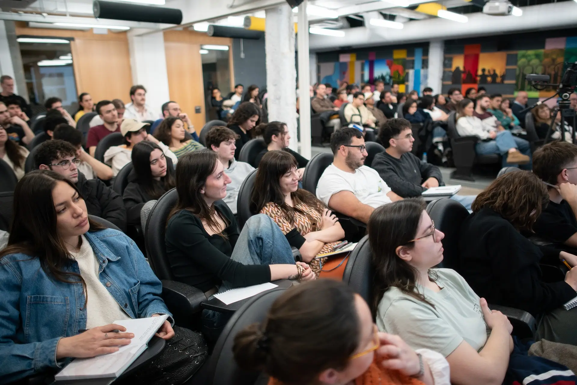 Charla coloquio Eduard Sola y Eva Libertad - Mi amiga Eva y Sorda - ECIB - Escuela de Cine de Barcelona